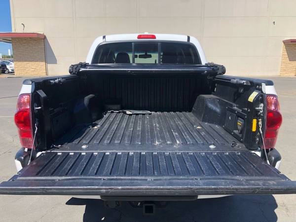 2009 Toyota Tacoma PreRunner V6 4x2 4dr Double Cab 5.0 ft. SB 5A -... for sale in Sacramento , CA – photo 22