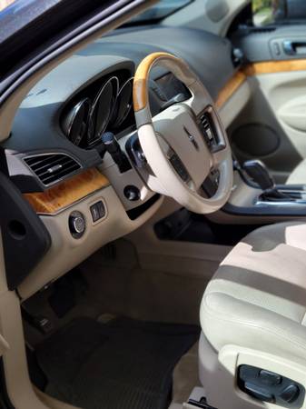 2011 Lincoln MKT, Fully Loaded w/ TVs, Refrigerator, Power... for sale in milwaukee, WI – photo 6