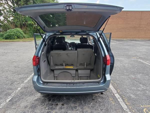 2004 Toyota Sienna - cars & trucks - by owner - vehicle automotive... for sale in Annapolis, MD – photo 12