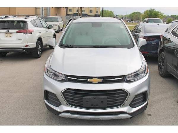 2017 Chevrolet Trax LT - wagon - - by dealer - vehicle for sale in Bartlesville, KS – photo 2