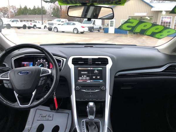 2013 Ford Fusion SE - cars & trucks - by dealer - vehicle automotive... for sale in Cedar Falls, IA – photo 13