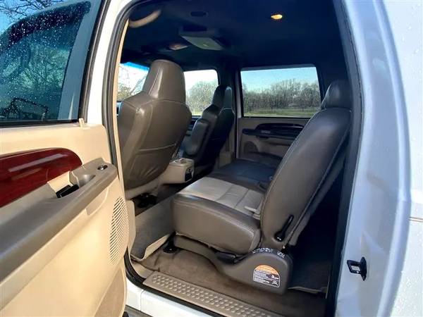 2004 Ford Excursion Diesel Bulletproofed - cars & trucks - by dealer... for sale in Nampa, ID – photo 9