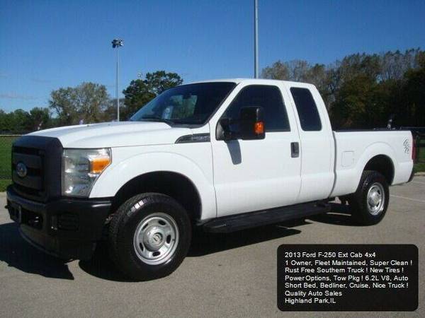 2013 Ford F250 4x4 Ext Cab F-250 F350 4WD Rust Free V8 1 Owner Carfax for sale in Highland Park, WI