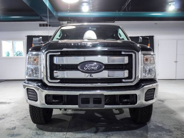 2013 Ford Super Duty F-250 SRW 4WD Crew Cab 156 XL for sale in Ontario, NY – photo 2