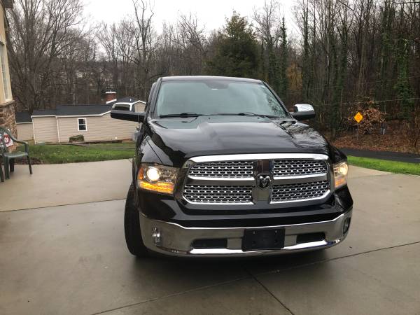 2014 Ram 1500 Crew Cab 4x2 - cars & trucks - by owner - vehicle... for sale in Joppa, MD – photo 3