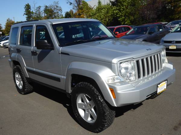 2012 Jeep Liberty Sport 4x4 4dr SUV - - by dealer for sale in CHANTILLY, District Of Columbia – photo 3