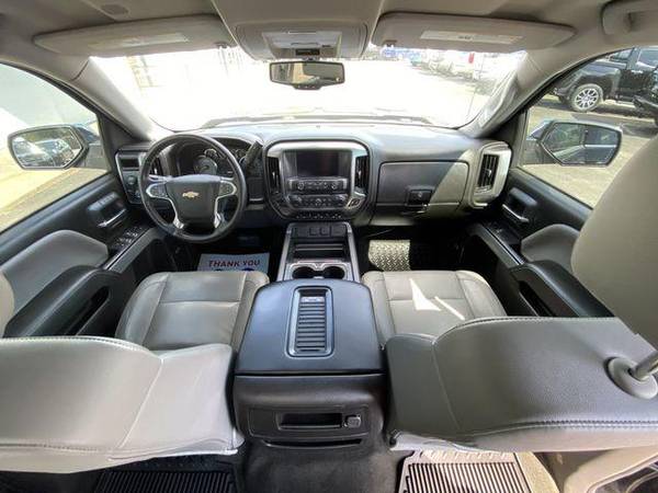 2018 Chevrolet Chevy Silverado 1500 Crew Cab Z71 LTZ Pickup 4D 5 3/4 for sale in Fremont, NE – photo 6