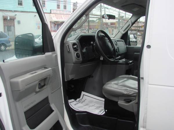 2011 FORE E250 SD CARGO VAN for sale in Richmon Hill, NY – photo 7