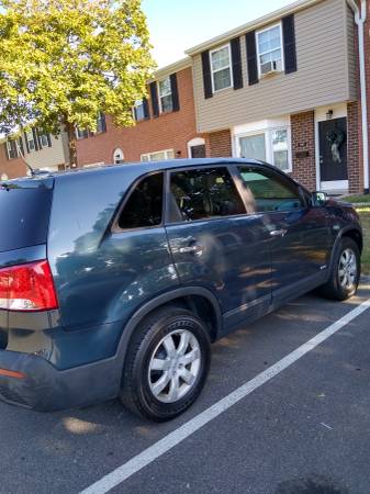 Excellent Kia Sorento for sale for sale in Windsor Mill, District Of Columbia – photo 8