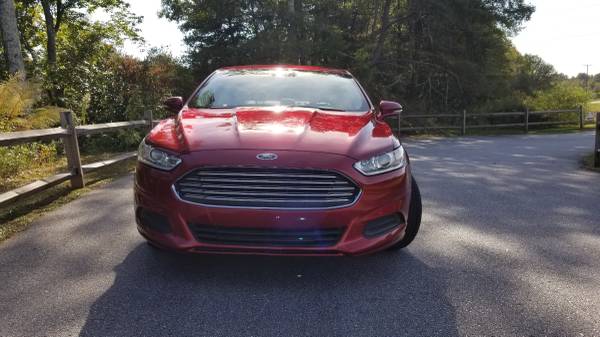 2015 Ford Fusion SE - cars & trucks - by dealer - vehicle automotive... for sale in Greer, SC – photo 3