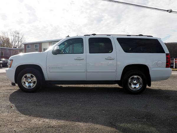 2012 Chevrolet Suburban LT 4X4 Leather Moonroof DVD Super Nice -... for sale in West Warwick, MA – photo 6