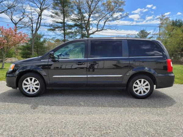 2014 Chrysler Town & Country Touring - - by dealer for sale in Exeter, RI – photo 2