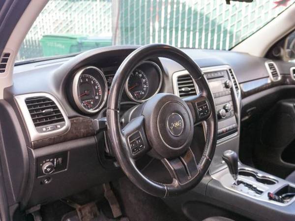 2011 Jeep Grand Cherokee 4WD 4dr Laredo - cars & trucks - by dealer... for sale in Reno, CA – photo 12