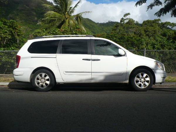 2007 FAMILY VAN - only 102k - cold ac - new tires - Runs Xlnt! -... for sale in Honolulu, HI – photo 2
