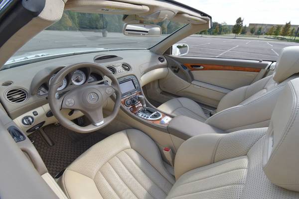 2011 *Mercedes-Benz* *SL-Class* *SL63 AMG* Diamond W for sale in Gardendale, AL – photo 16