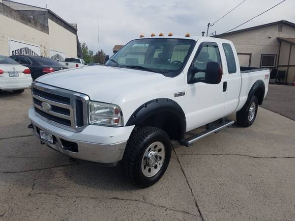 2006 Ford F-250 Super Duty XL - cars & trucks - by dealer - vehicle... for sale in Brighton, WY – photo 3