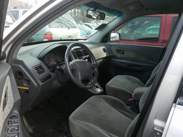 SALE! 2005 HYUNDAI TUCSON GLS, 4X4, PA INSPECTED, CLEAN CARFAX for sale in Allentown, PA – photo 5