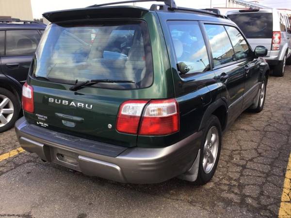2002 Subaru Forester S 4WD 4D 2.5 4cyl. - cars & trucks - by dealer... for sale in Houghton, MI – photo 3