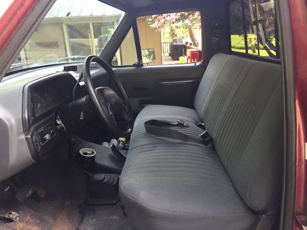 90 Ford F-250 4x4 V8 5 0 low 100, 000 original miles for sale in West Linn, OR – photo 6