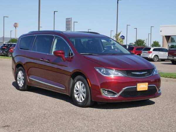 2019 Chrysler Pacifica Touring L for sale in Hudson, MN – photo 2
