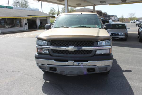 2004 Chevrolet Silverado - - by dealer - vehicle for sale in New Castle, OH – photo 3