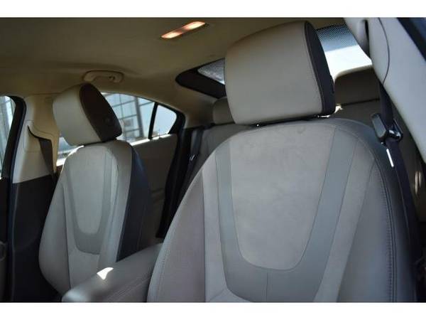 2014 Chevrolet Volt - hatchback for sale in Crystal Lake, IL – photo 9
