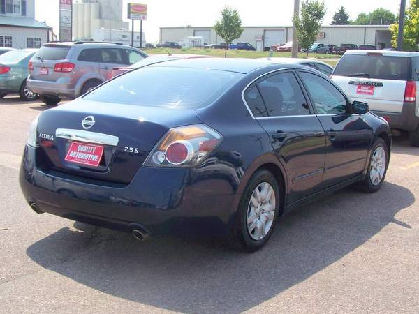 **2010 NISSAN ALTIMA **WE FINANCE**BAD CREDIT OK!!** - cars & trucks... for sale in Sioux Falls, SD – photo 6