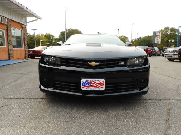 ★★★ 2014 Chevrolet Camaro SS / 6.2L V8 w/6 Speed Manual! ★★★ - cars... for sale in Grand Forks, ND – photo 3