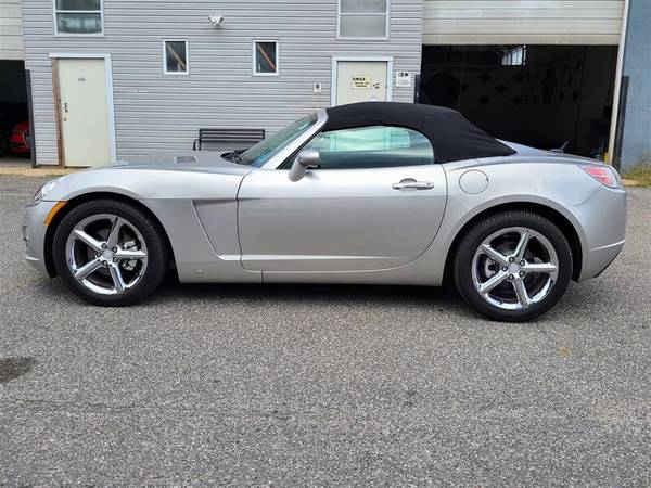2007 SATURN SKY 2 DR CONVERTIBLE 4CYL 5 SPEED MANUAL - cars & trucks... for sale in Lakewood, NJ – photo 3