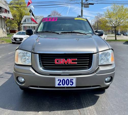 2005 GMC Envoy XL SLE 4WD 4dr SUV - - by dealer for sale in Depew, NY – photo 3