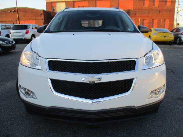 2012 Chevy Travers LS AWD **Hot Deal/3rd Row & Clean Title** - cars... for sale in Roanoke, VA – photo 2