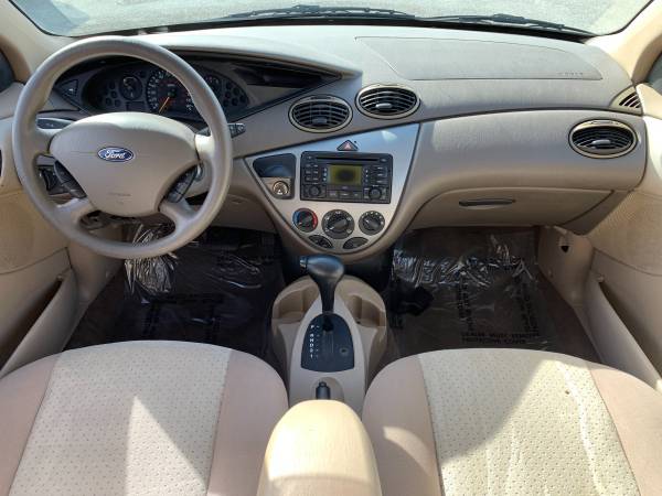 2004 FORD FOCUS SEDAN WAGON ONLY 58K MILES!!! - cars & trucks - by... for sale in Clearwater, FL – photo 22