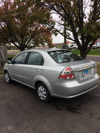 2008Chevy AVEO sedan 115kmiles - cars & trucks - by owner - vehicle... for sale in Peoria, IL – photo 3