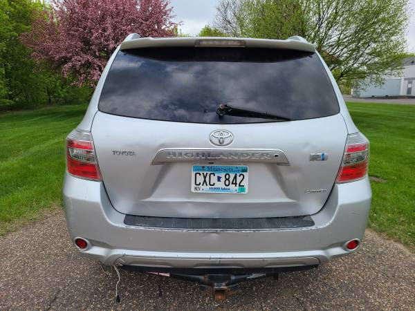 2008 Toyota Highlander Limited Hybrid - - by dealer for sale in Minneapolis, MN – photo 8