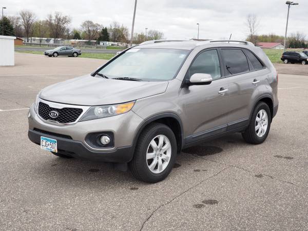 2012 Kia Sorento LX - - by dealer - vehicle automotive for sale in Hastings, MN – photo 9