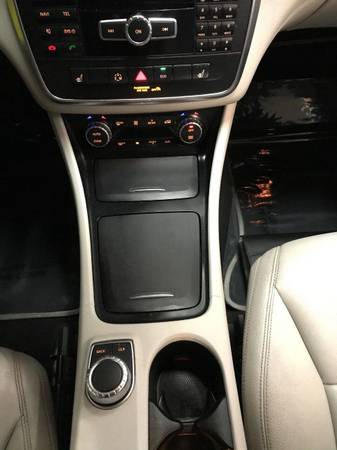 2014 Mercedes-Benz CLA CLA 250 4dr Sedan EASY FINANCING! - cars &... for sale in Rancho Cordova, CA – photo 19