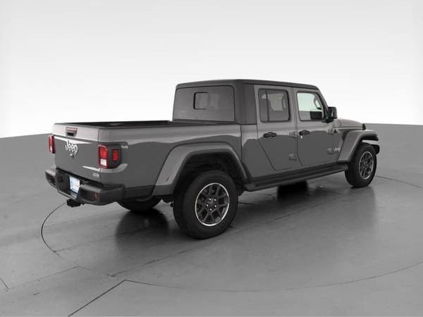 2020 Jeep Gladiator Overland Pickup 4D 5 ft pickup Gray - FINANCE -... for sale in Albany, NY – photo 11