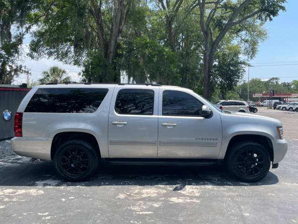 2011 Chevrolet Suburban 2WD 4dr 1500 LS - - by dealer for sale in TAMPA, FL – photo 5