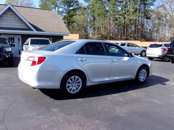 2012 Toyota Camry QUALITY USED VEHICLES AT FAIR PRICES!!! - cars &... for sale in Dalton, GA – photo 4
