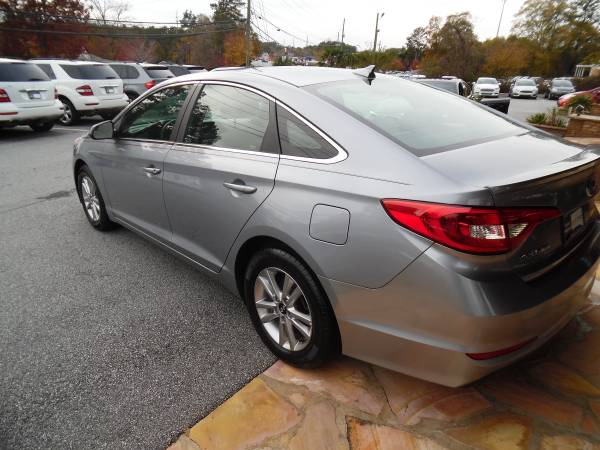 2017 HYNDI SONATA GLS IN GREAT SHAPE LOW MILES!!!!!!!!!!! - cars &... for sale in Lawrenceville, GA – photo 9