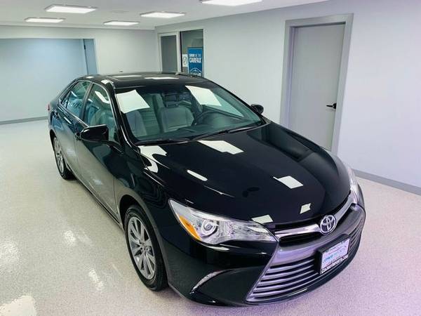 2016 Toyota Camry XLE - cars & trucks - by dealer - vehicle... for sale in Streamwood, WI – photo 8