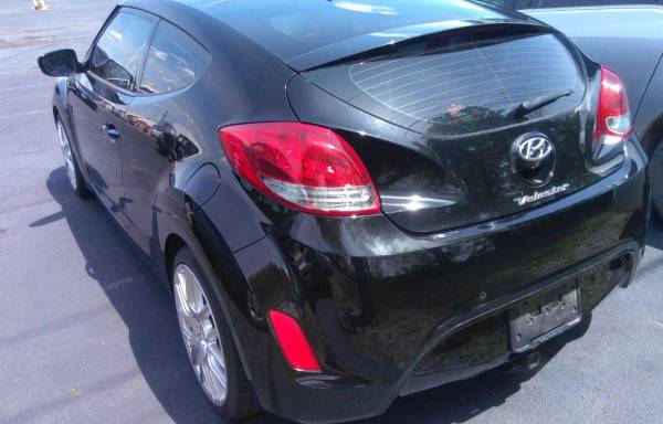 2012 Hyundai Veloster - - by dealer - vehicle for sale in Belleville, MO – photo 4