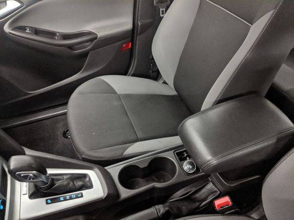 2013 FORD FOCUS SE for sale in North Randall, OH – photo 20