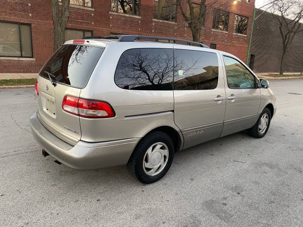 2001 Toyota Sienna - cars & trucks - by owner - vehicle automotive... for sale in Chicago, IL – photo 7