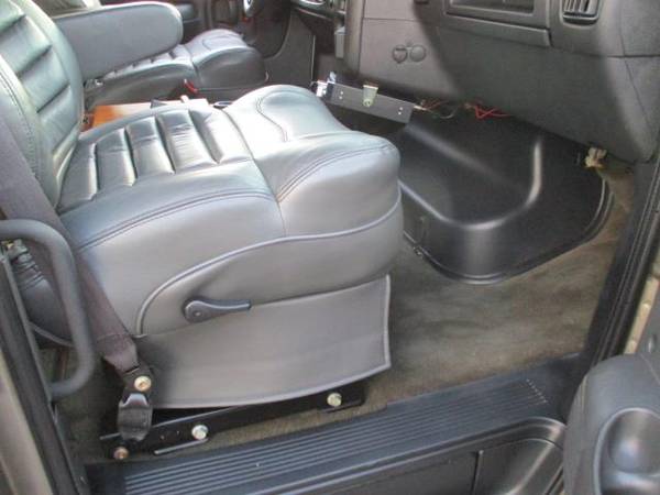 2005 Chevrolet C4E042 C4500 KODIAK CREW , SLEEPER CAB HAULER TRUCK for sale in south amboy, NJ – photo 13