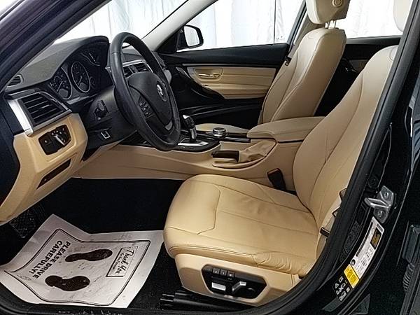 2018 BMW 3 Series AWD 4D Sedan/Sedan 320i xDrive for sale in Dubuque, IA – photo 7