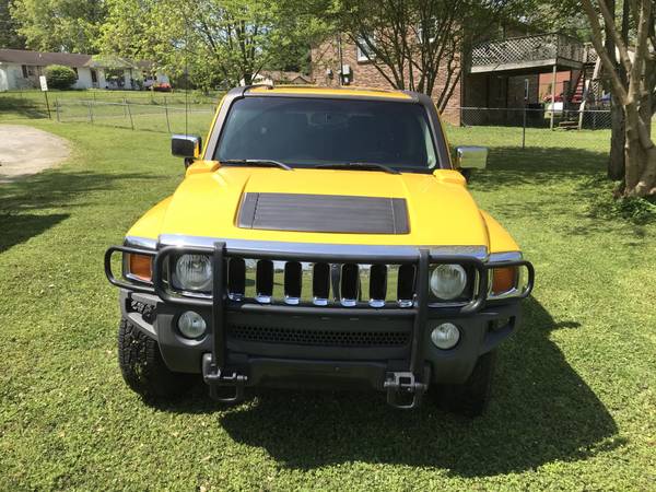 Like new Hummer H3 for sale in Clarksville, TN – photo 2