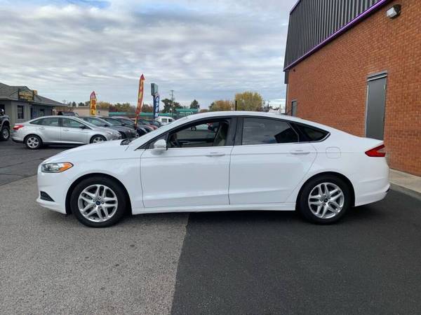 2013 Ford Fusion SE ~~~~SUPER CLEAN~~~~~~AMAZING ON GAS~~~~ - cars &... for sale in Boise, ID – photo 8