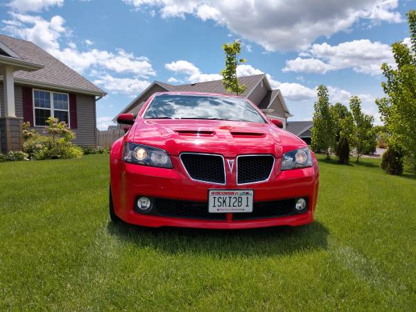 2009 Pontiac G8 GT LOW MILES LIQUID RED for sale in Neenah, WI – photo 4