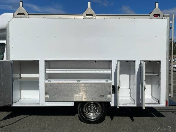 2003 Ford E-350 E350 XL 12ft Hi Cube Walk In Utility Van Gas for sale in south jersey, NJ – photo 12